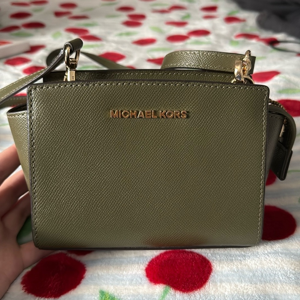 olive green michael kors bag